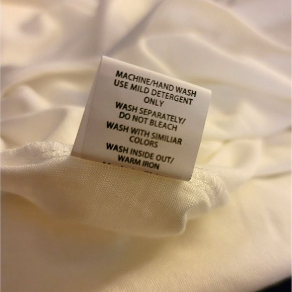 Baseball Mom T-shirt My Heart is On the Field White Graphic Tee Size XL Jj3401 - Picture 7 of 7